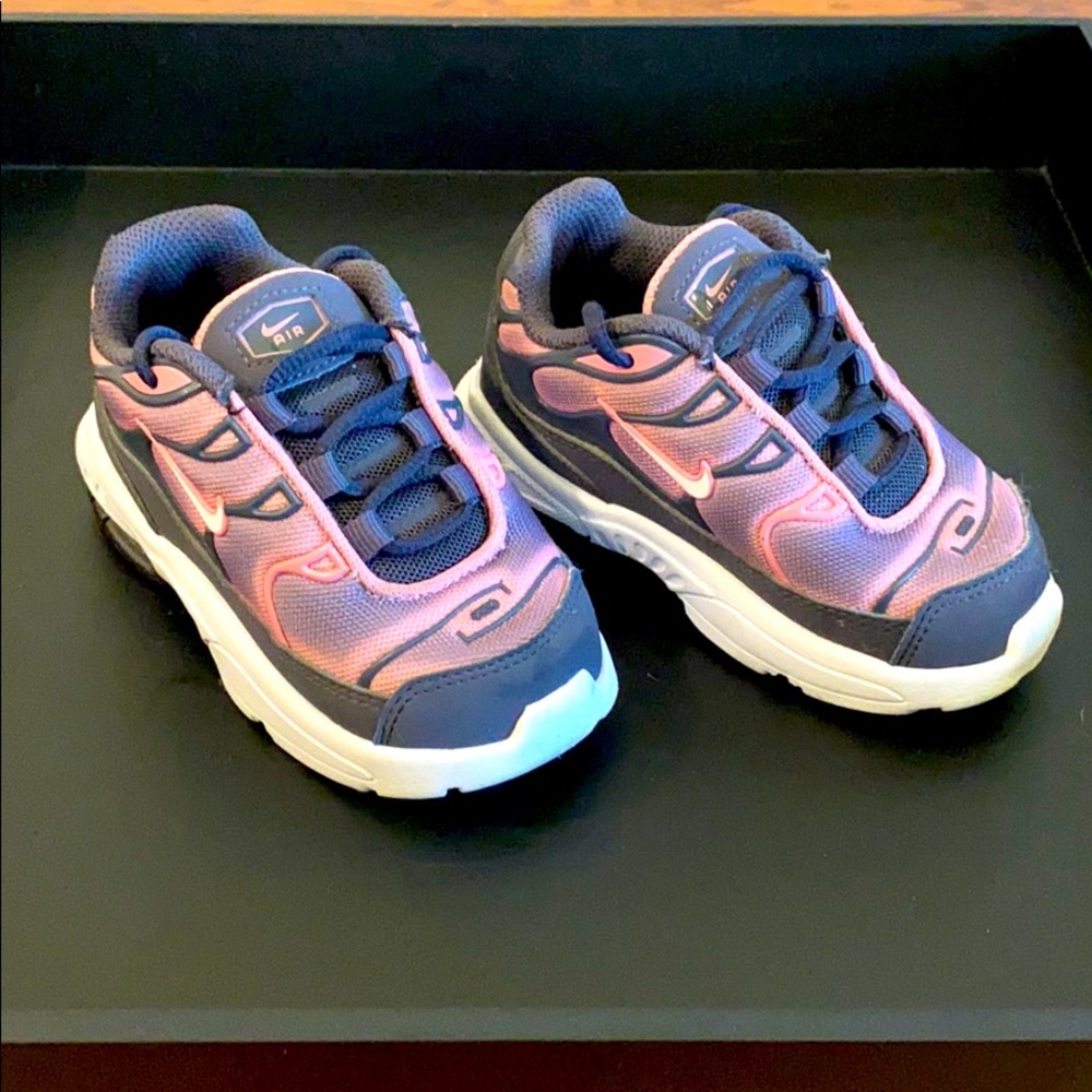 Nike Air Max Plus (toddler)